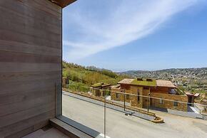 RedRock Faqra - Mountain Getaway Residences W Pool & Balconies