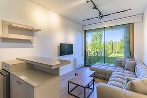 RedRock Faqra - Mountain Getaway Residences W Pool & Balconies