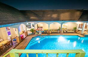 Pool Villa for Families and Party