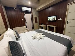 Hotel Alohi Grand