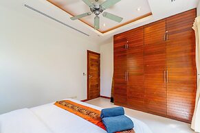Exotic Pool Villa Solandra in Bangtao