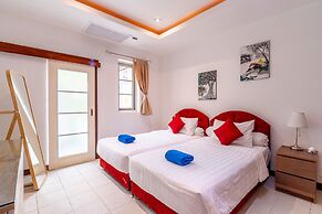 Exotic Pool Villa Solandra in Bangtao
