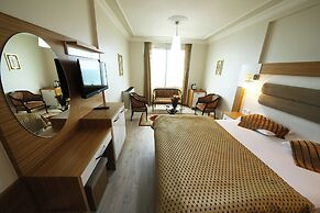 Okutur Otel