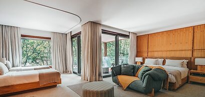 Clara Arte Resort