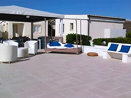 Costa Fenicia - Aura Club