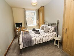 Steam View Cottage