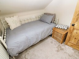 Steam View Cottage