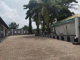 Hillview Hotel