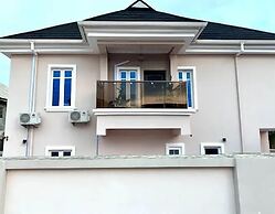 3Tee Serviced Apartment