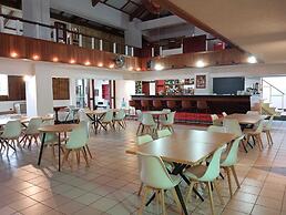 Hill Garden Boutique Resort.