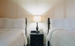 Hill Garden Boutique Resort.