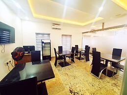 Victia Suite and Lounge