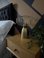 Coventry Oasis Apartment