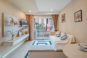 Seven Seas Condo Resort steps to  Beach