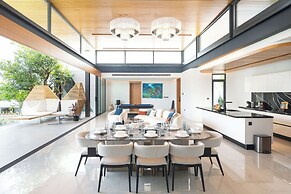 Zavaya Villa
