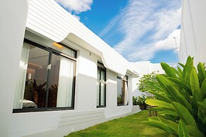 Zavaya Villa