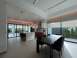 Sivana HideAway Villas