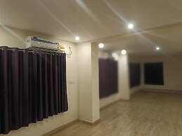 Hotel Radhma Residency