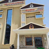 Hotel Radhma Residency