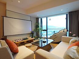 Interact China Fine Condo - Novotown