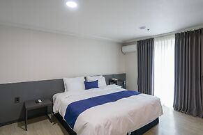 Bugok Royal Hotel