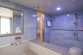 Bugok Royal Hotel