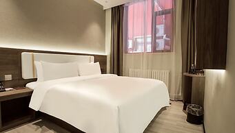 World Smart Hotel Dezhou Railway Station
