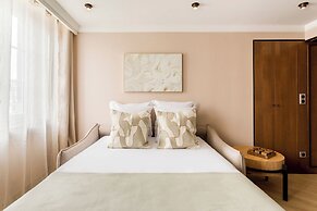 Merveil Luxury Suites - Bourse I-II