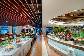 Poly International Hot Spring Hotel