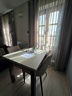D Townhouse Boutique Suites