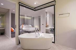Maybis Hotel