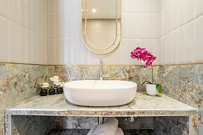 Merveil Luxury Suites - Rougemont I-II-III