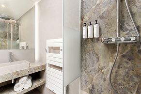 Merveil Luxury Suites - Rougemont I-II-III