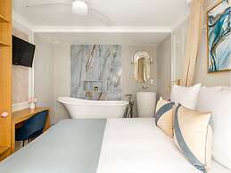 Merveil Luxury Suites - Rougemont I-II-III