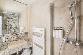 Merveil Luxury Suites - Rougemont I-II-III