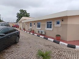 Celia's Hotel and Suites