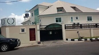 Celia's Hotel and Suites