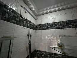 IBD Hotel and Suites