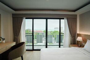 The Kite Hotel Bangsaen by Koko