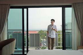 The Kite Hotel Bangsaen by Koko