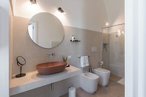 Lavilla Suite & Relax