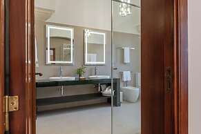 Lavilla Suite & Relax