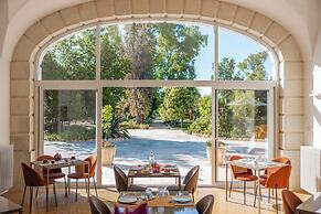 Lavilla Suite & Relax