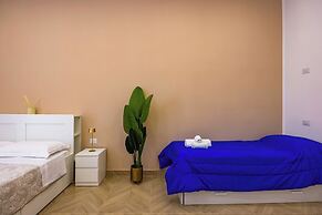 Essentia Home