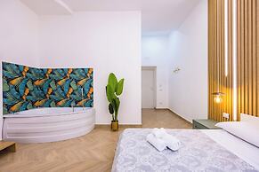 Essentia Home