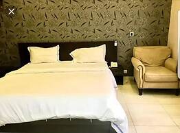 Double Crown Hotels