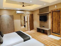 Hotel Maple Residence