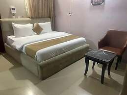 Top Hotel by Elim