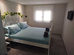 Liana s Stylish House