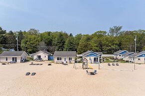 Barefoot Beach Resort